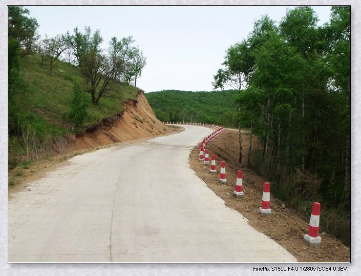 松樹林至六班公路、三道溝至合心公路等2012年農(nóng)村公路項目決算審計